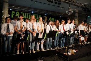 Band 17 bea.jpg