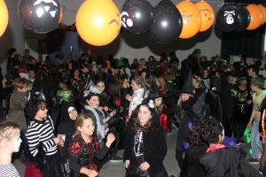 Halloweenparty (16).JPG