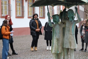 Kunst im öffentlichen Raum (14).JPG