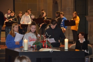Weihnachtsgottestdienst (3).JPG
