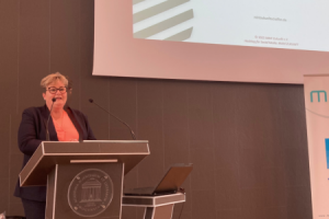 Staatssekretärin bea.png