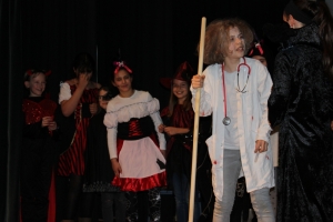 Halloweenparty (19).JPG