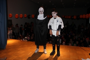 Halloweenparty (23).JPG