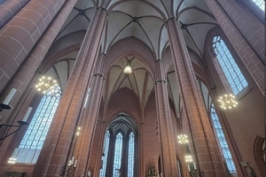 Dom 2.jpg