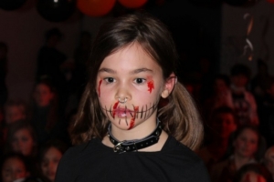 Halloweenparty (19).JPG