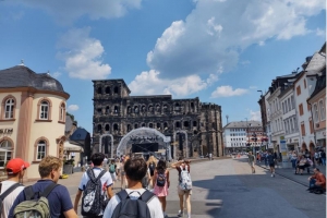 Trier 8 6 bea.jpg
